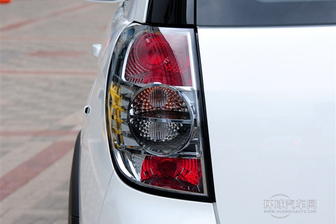 2014款 2.4L 5座豪華版