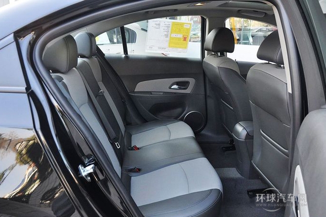 2014款 2.4L 7座旗艦版