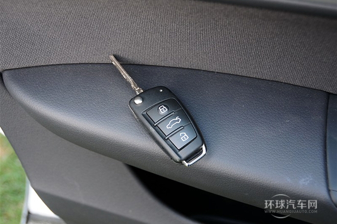 2013款 35 TFSI 進取型