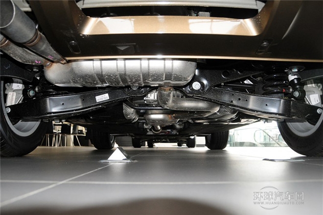 2015款 35 TFSI quattro 技術型