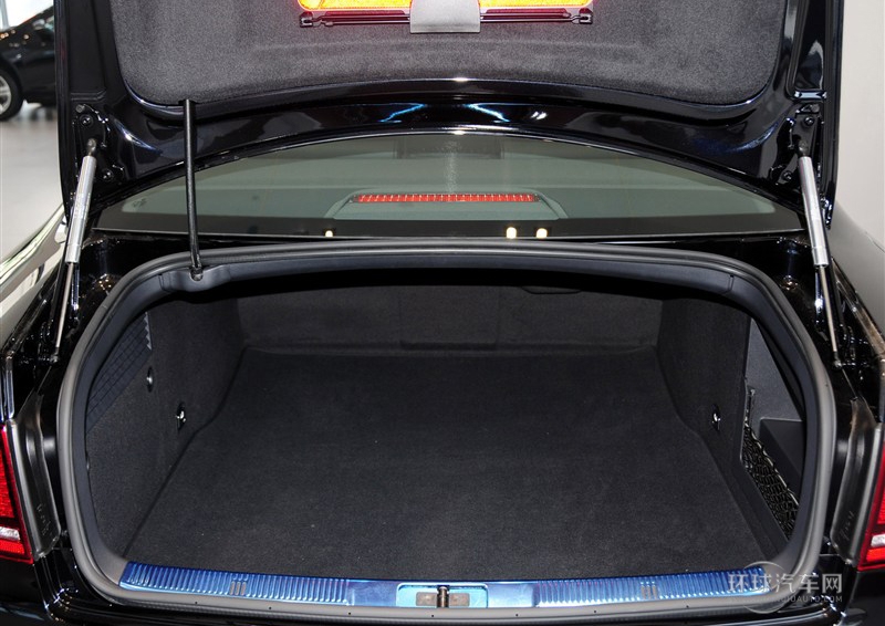 2012款 3.0L 商務(wù)型