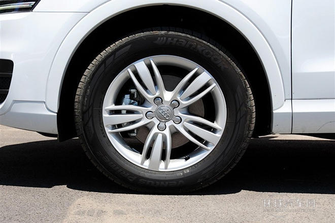 2015款 30 TFSI 舒適型