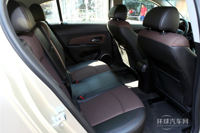 2013款 掀背 1.6L 自動豪華型