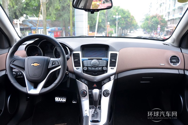 2013款 掀背 1.6L 自動豪華型