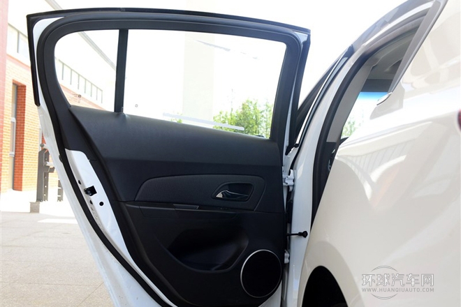 2013款 掀背 1.6T 自動(dòng)旗艦型