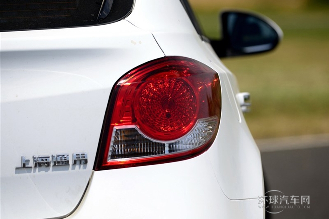 2013款 掀背 1.6T 自動旗艦型