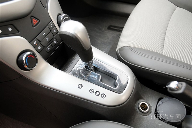 2014款 1.6L SL百萬紀念版 AT