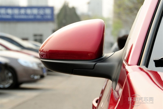 2014款 1.6L SL百萬紀念版 AT