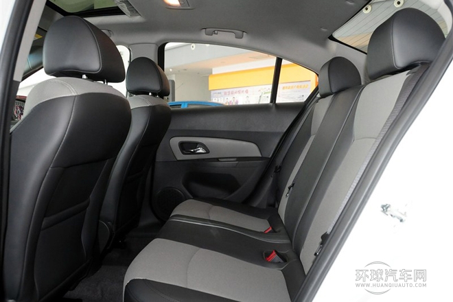 2014款 1.6L SL百萬紀念版 MT