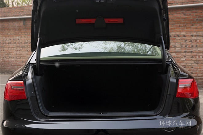 2014款 50 TFSI quattro 豪華型