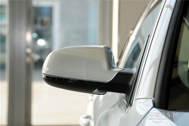 2013款 35 TFSI 自動豪華型