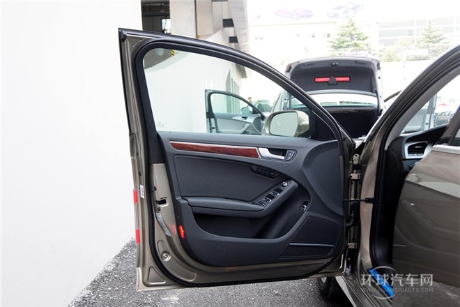 2013款 35 TFSI 自動技術型