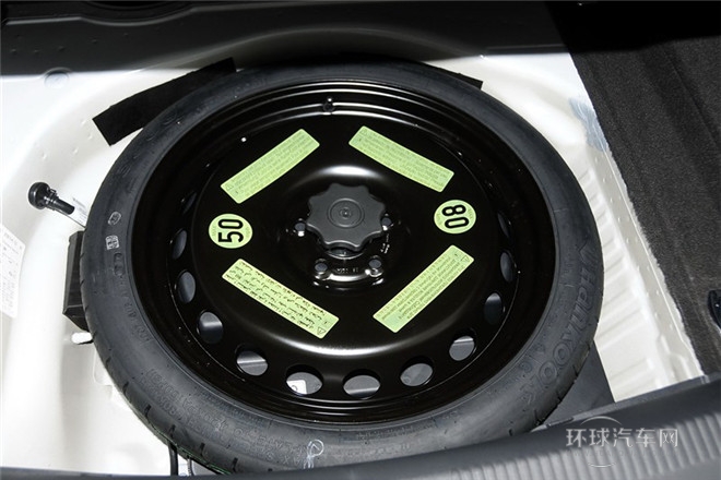 2013款 35 TFSI 自動舒適型