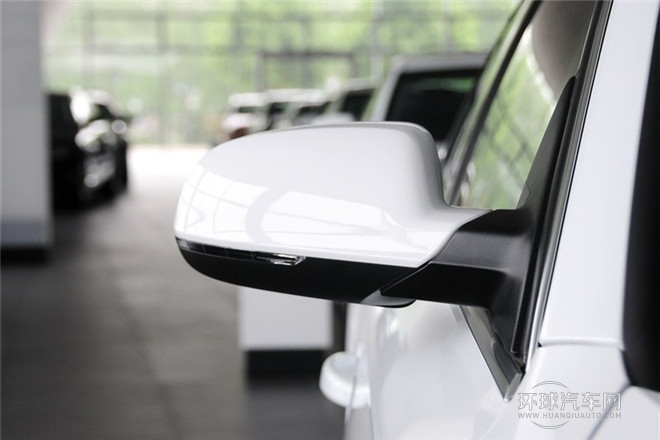 2013款 35 TFSI 自動舒適型