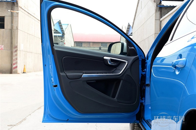 2015款3.0T T6 AWD個(gè)性運(yùn)動(dòng)版