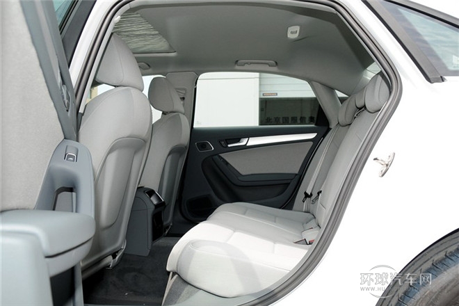 2013款 35 TFSI 自動標準型