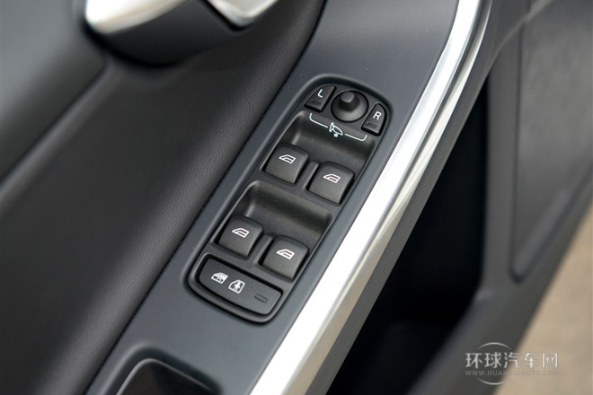 2015款2.0T T5智雅個性運(yùn)動版