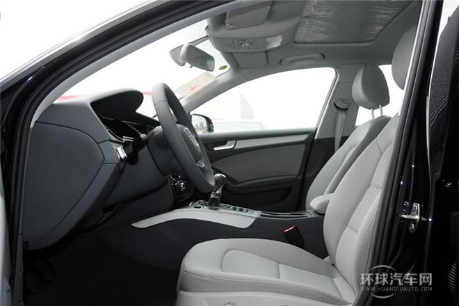 2013款 30 TFSI 手動舒適型