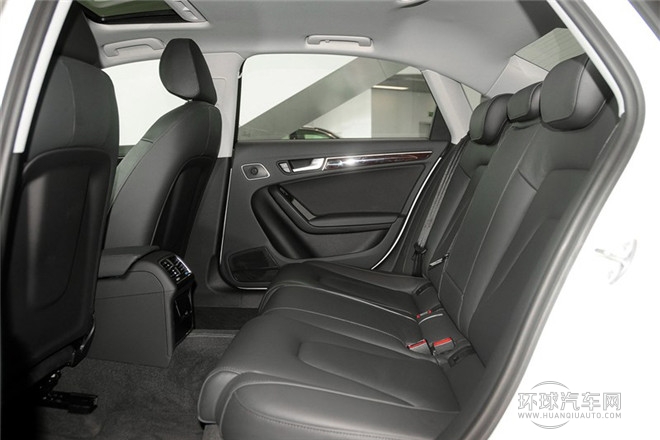 2015款 35 TFSI 自動舒適型