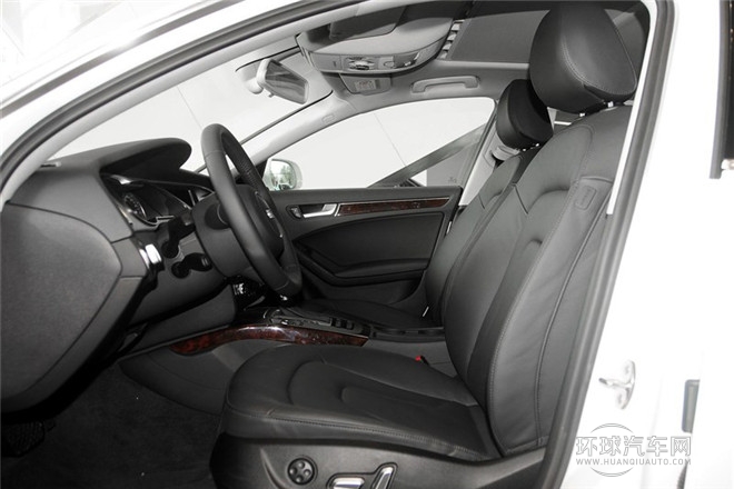 2015款 35 TFSI 自動舒適型