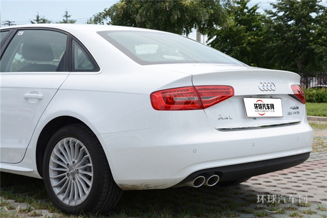 2015款 35 TFSI 自動舒適型