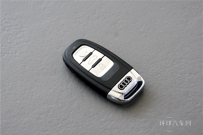 2015款 35 TFSI 自動標準型