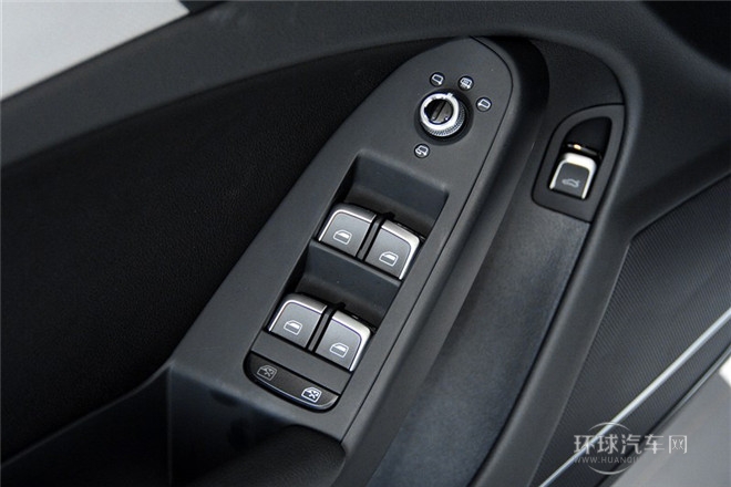 2015款 35 TFSI 自動標準型