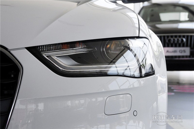 2015款 35 TFSI 自動標準型