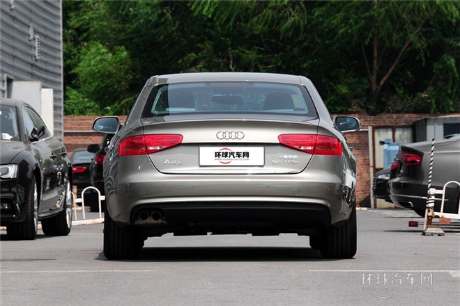 2015款 30 TFSI 自動舒適型