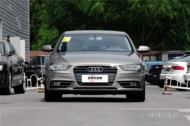 2015款 30 TFSI 自動舒適型