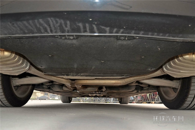 2013款 A8L 55 TFSI quattro專享型