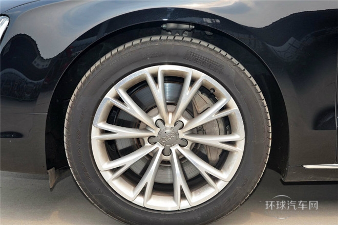 2013款 A8L 55 TFSI quattro專享型