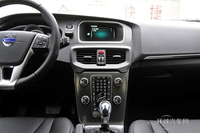 2015款1.6T智雅版