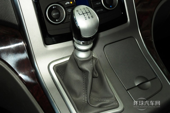 2014款 2.4L 公務型