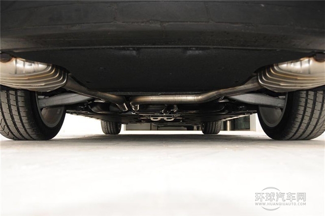 2013款 A8L 55 TFSI quattro豪華型