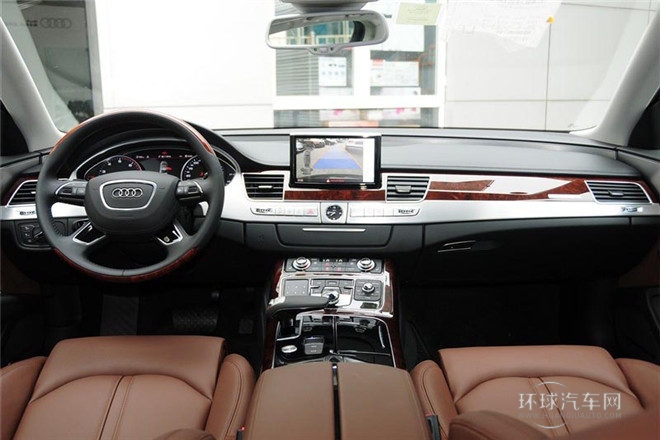 2013款 A8L 55 TFSI quattro豪華型