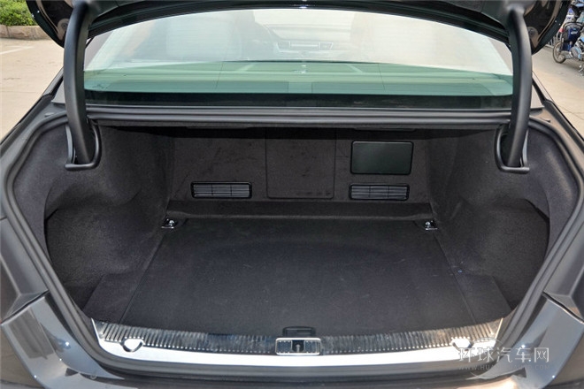 2013款 A8L 50 TFSI quattro專享型