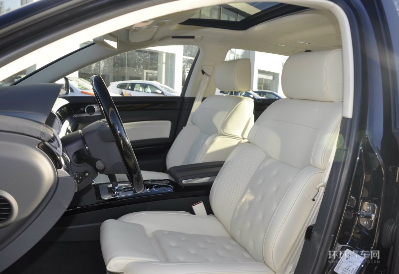 2013款 4.2L 柏秋納弗洛版