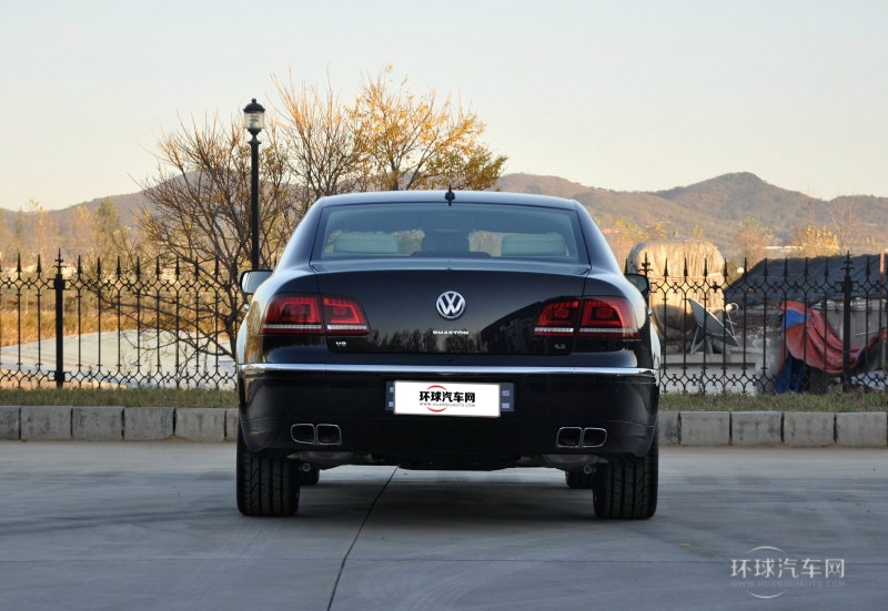 2013款 4.2L 柏秋納弗洛版