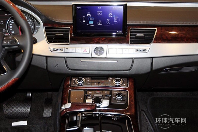 2013款 A8L 50 TFSI quattro尊貴型