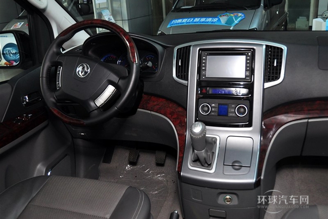 2014款 2.4L 行政型