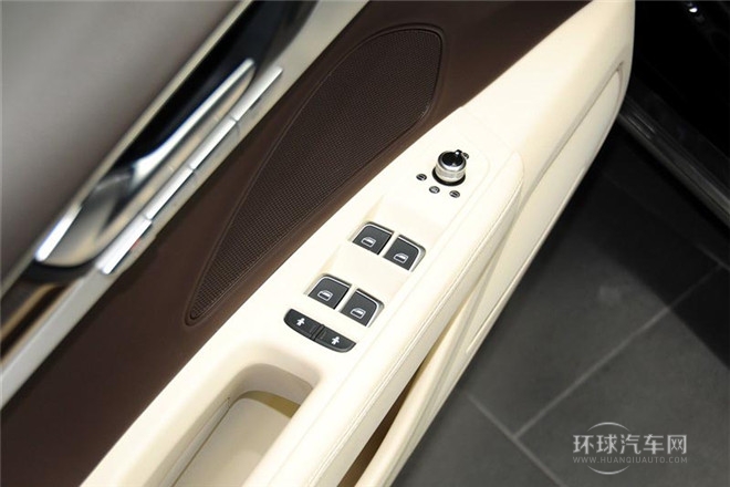 2013款 A8L 45 TFSI quattro專享型