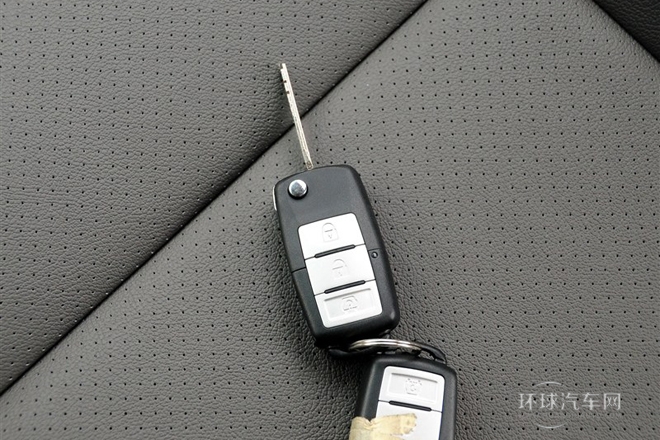 2014款 2.4L 商務(wù)型