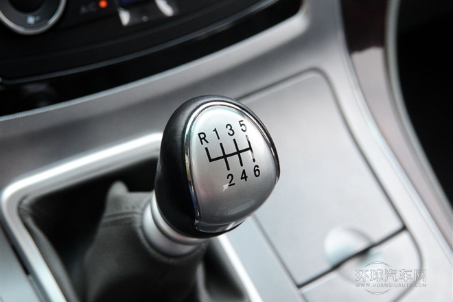 2014款 2.4L 商務型