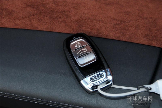 2013款 A8L 45 TFSI quattro豪華型