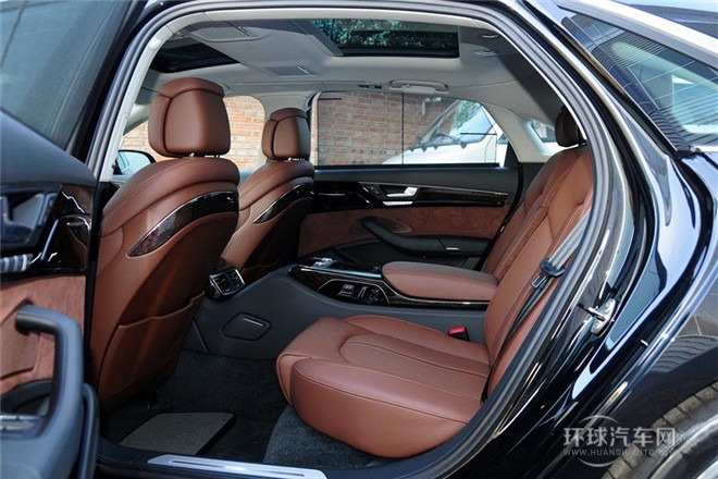 2013款 A8L 45 TFSI quattro豪華型