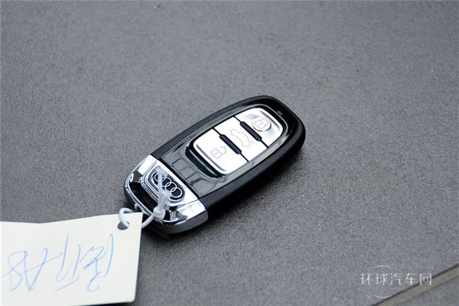 2013款 A8L 45 TFSI quattro舒適型