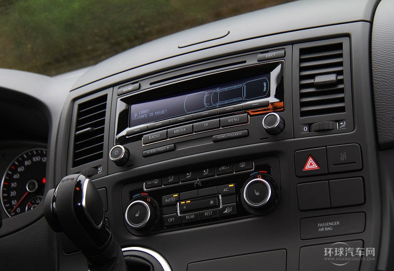 2012款 2.0T 商務版