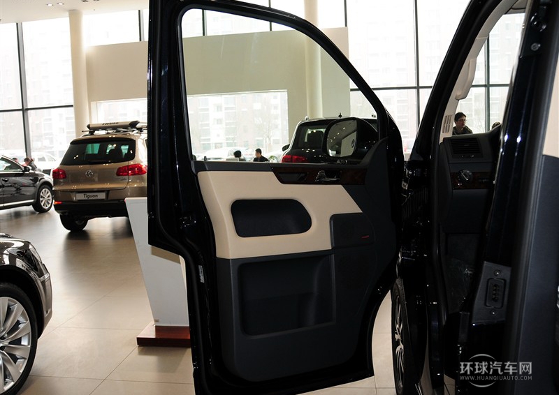 2014款 2.0T 行政版