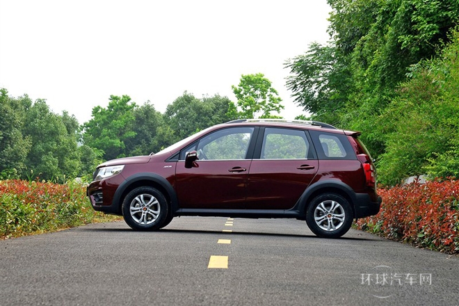 2014款 1.5L 手動舒適型